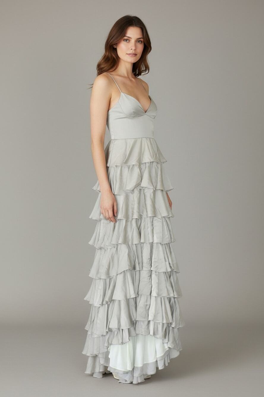 A8 NWT STACEES Celadon Ruffled Tiered Cat Eye Neckline Long Wedding Dress Sz 10